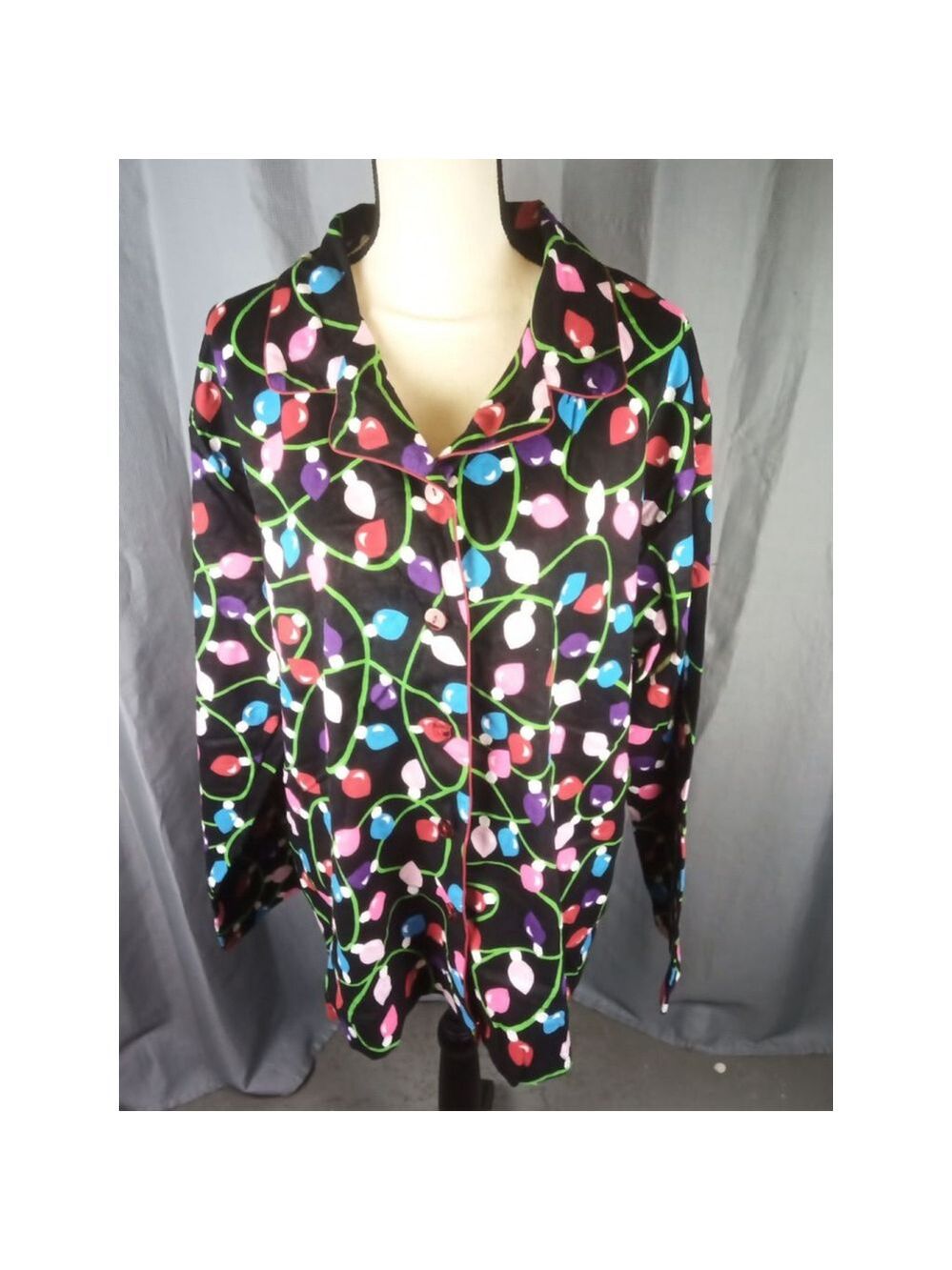 Women's #followme Black Multi-color Christmas Lights Pajama Top 2X